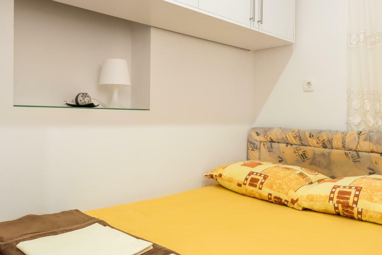 Apartments Ivan Kaštela Екстериор снимка