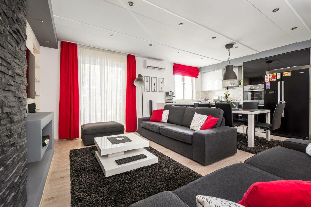 Apartments Ivan Kaštela Екстериор снимка