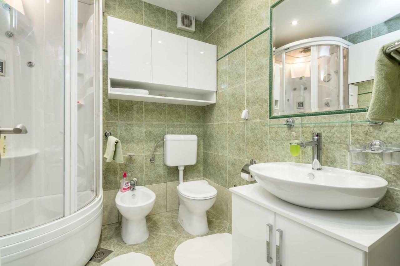 Apartments Ivan Kaštela Екстериор снимка