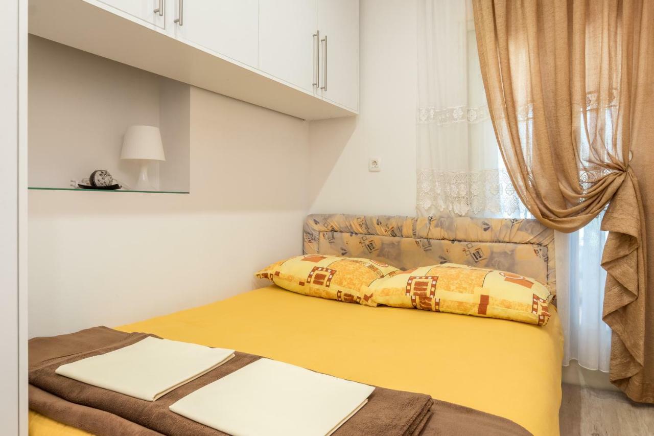 Apartments Ivan Kaštela Екстериор снимка