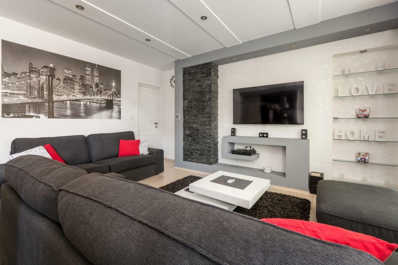 Apartments Ivan Kaštela Екстериор снимка