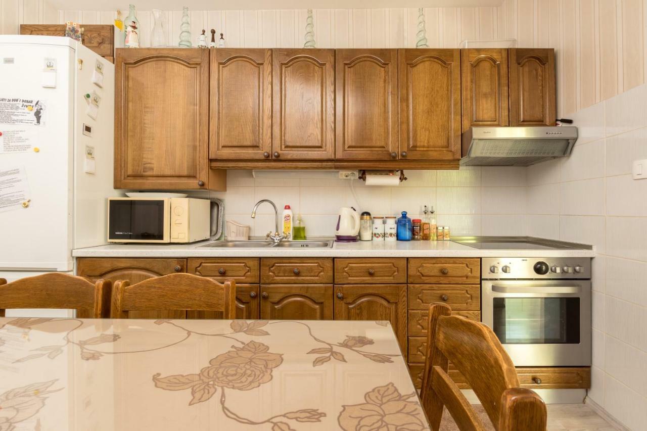 Apartments Ivan Kaštela Екстериор снимка
