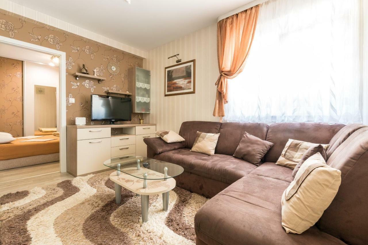 Apartments Ivan Kaštela Екстериор снимка
